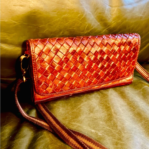 Bottega Veneta  look - Vintage Love Stitch Rich Soft Woven Clutch Crossbody - Picture 1 of 4
